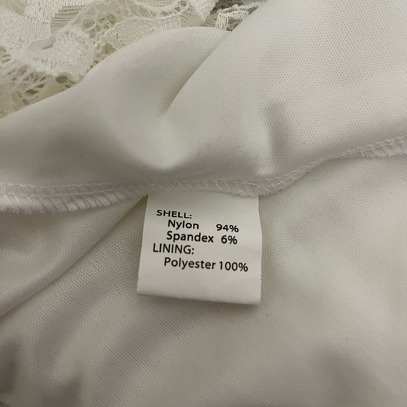 🎉HP🎉 Dressystar Cream High-Low Lace Dress, Size 2X - Picture 11 of 11